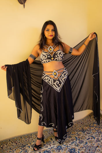 Versace of Cairo: Black Sparkler